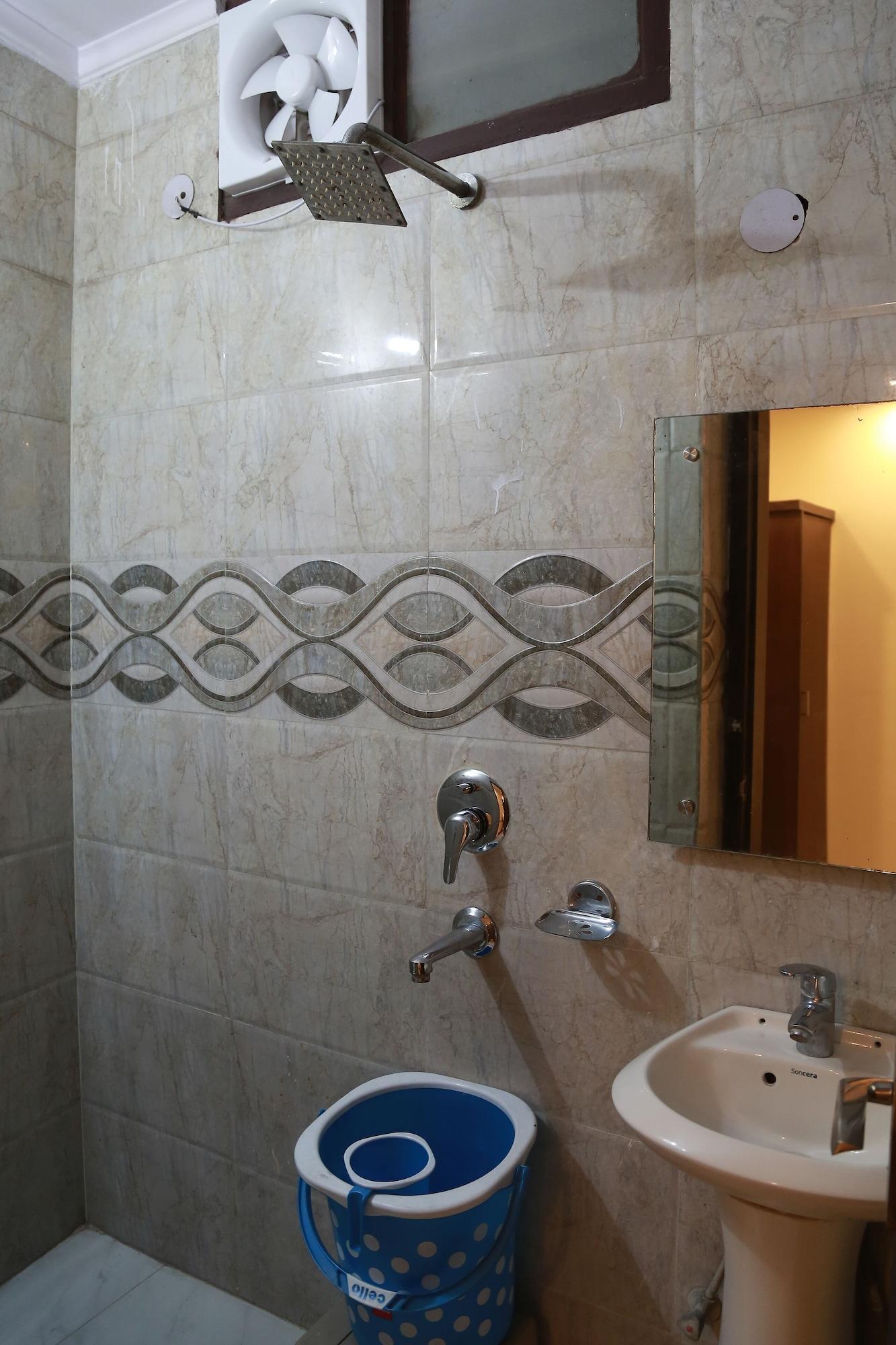 Hotel Shivam International - A Well Hygiene Property All Staff Vaccinated " Nuova Delhi Esterno foto