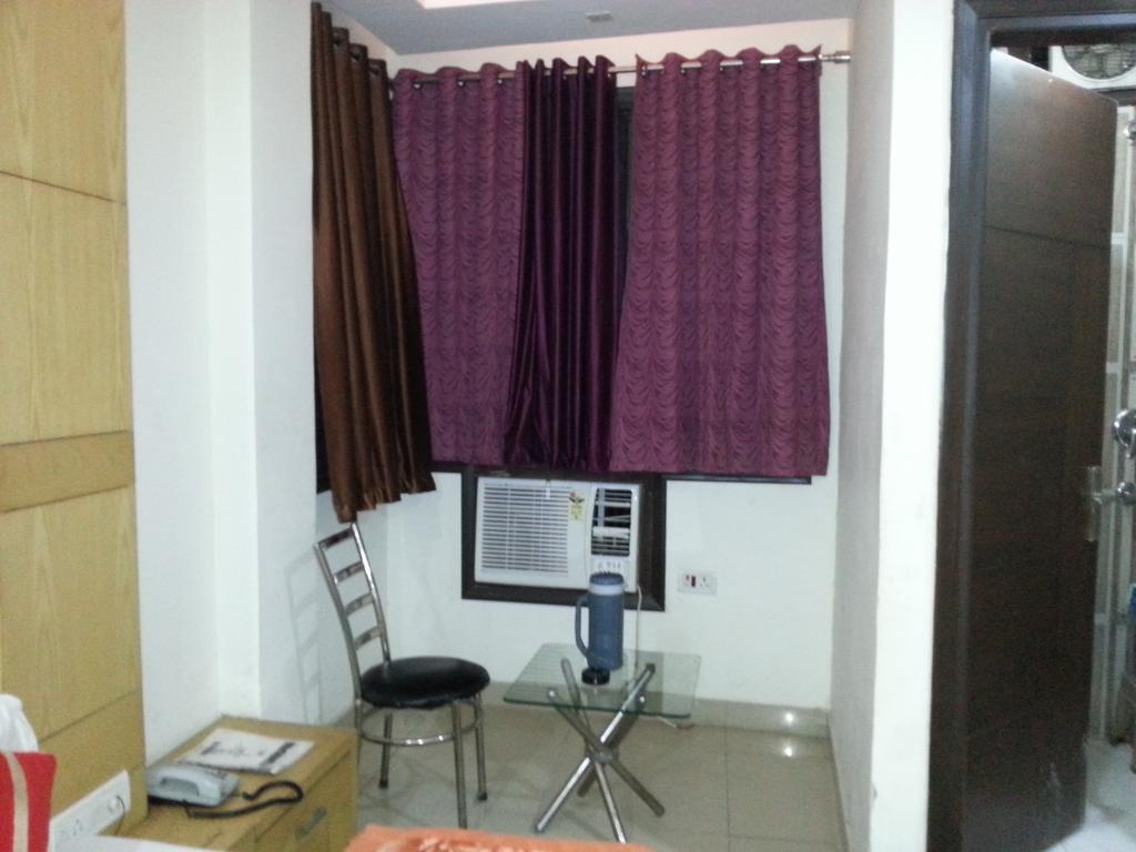 Hotel Shivam International - A Well Hygiene Property All Staff Vaccinated " Nuova Delhi Esterno foto