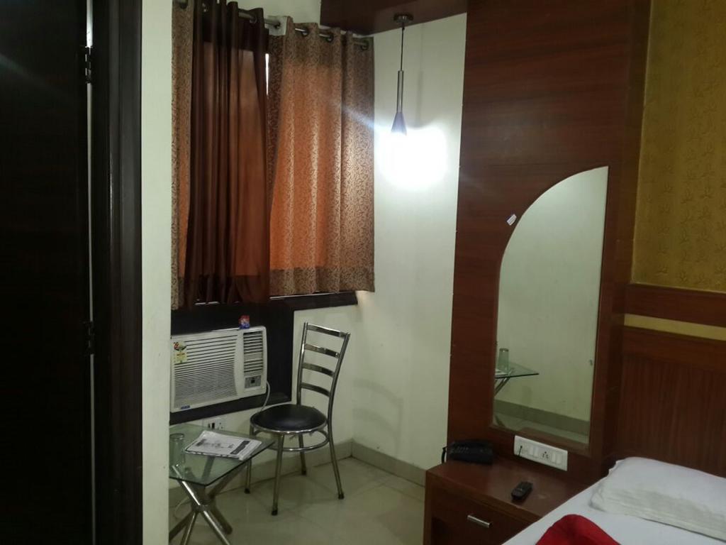 Hotel Shivam International - A Well Hygiene Property All Staff Vaccinated " Nuova Delhi Esterno foto
