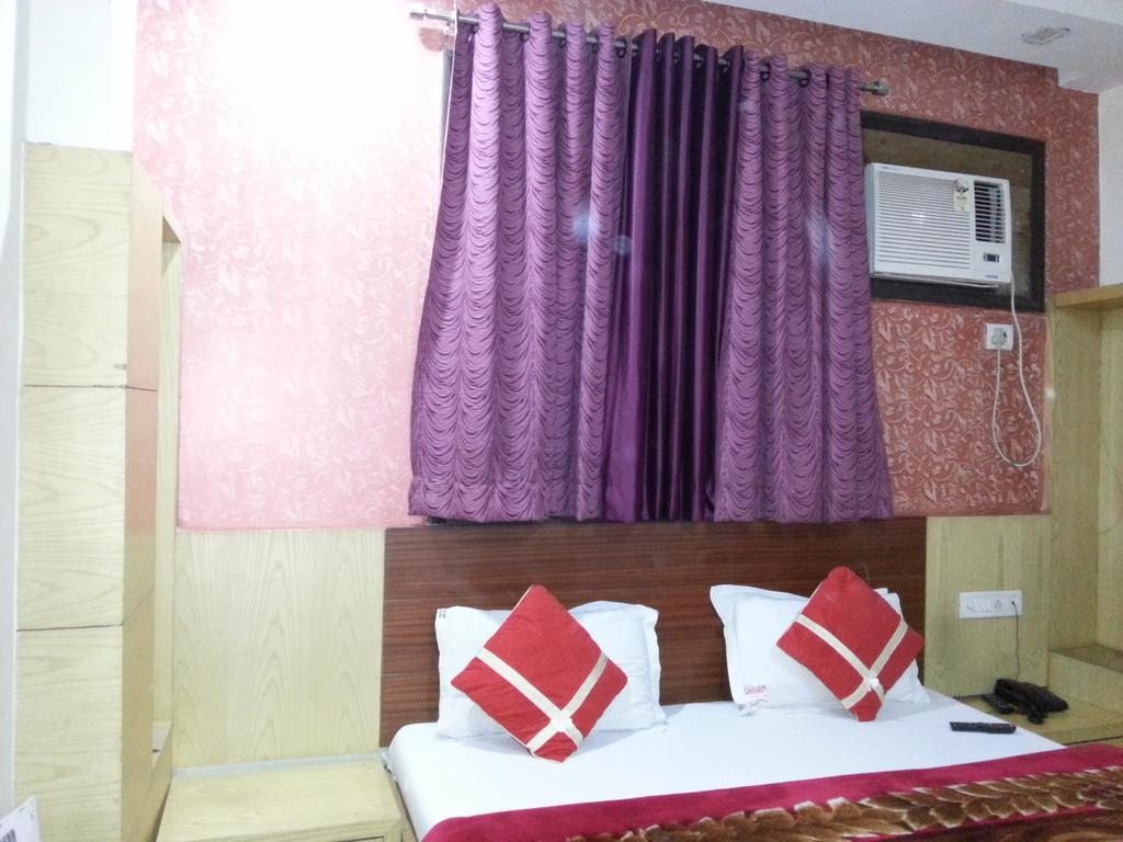 Hotel Shivam International - A Well Hygiene Property All Staff Vaccinated " Nuova Delhi Esterno foto