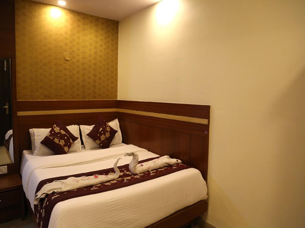 Hotel Shivam International - A Well Hygiene Property All Staff Vaccinated " Nuova Delhi Esterno foto