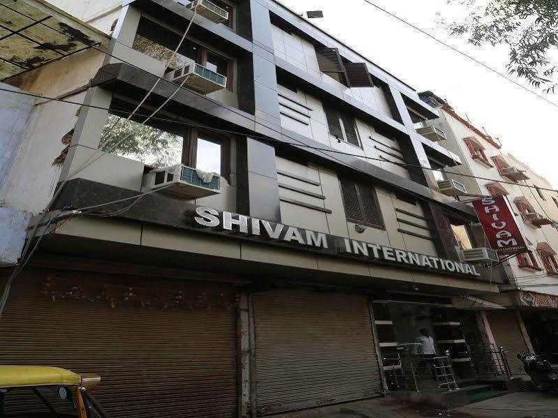 Hotel Shivam International - A Well Hygiene Property All Staff Vaccinated " Nuova Delhi Esterno foto
